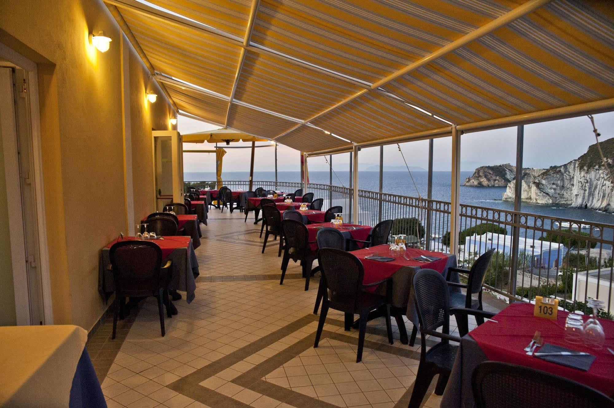 Hotel Villaggio Dei Pescatori 蓬扎 外观 照片
